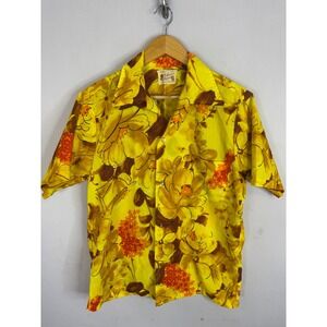 Vintage 60s Polynesian Bazaar Waikiki Hawaii Floral Hawaiian Camp Shirt Yellow L